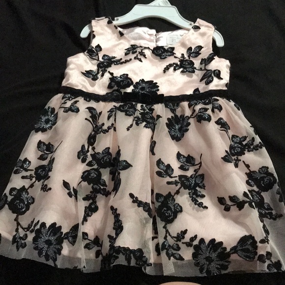 Baby dress - Picture 1 of 1